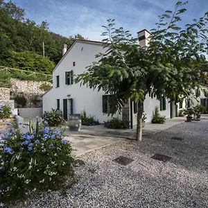  Farm stay Le Volpi Italy