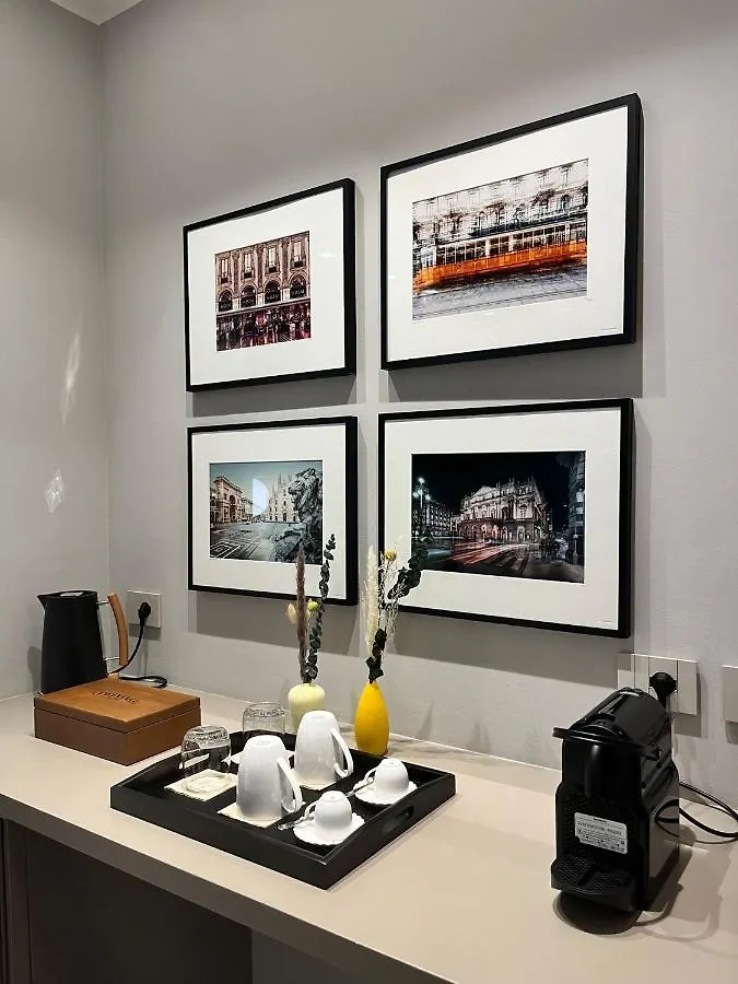 בית הארחה My Milano Repubblica Luxury Rooms